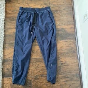 lululemon joggers